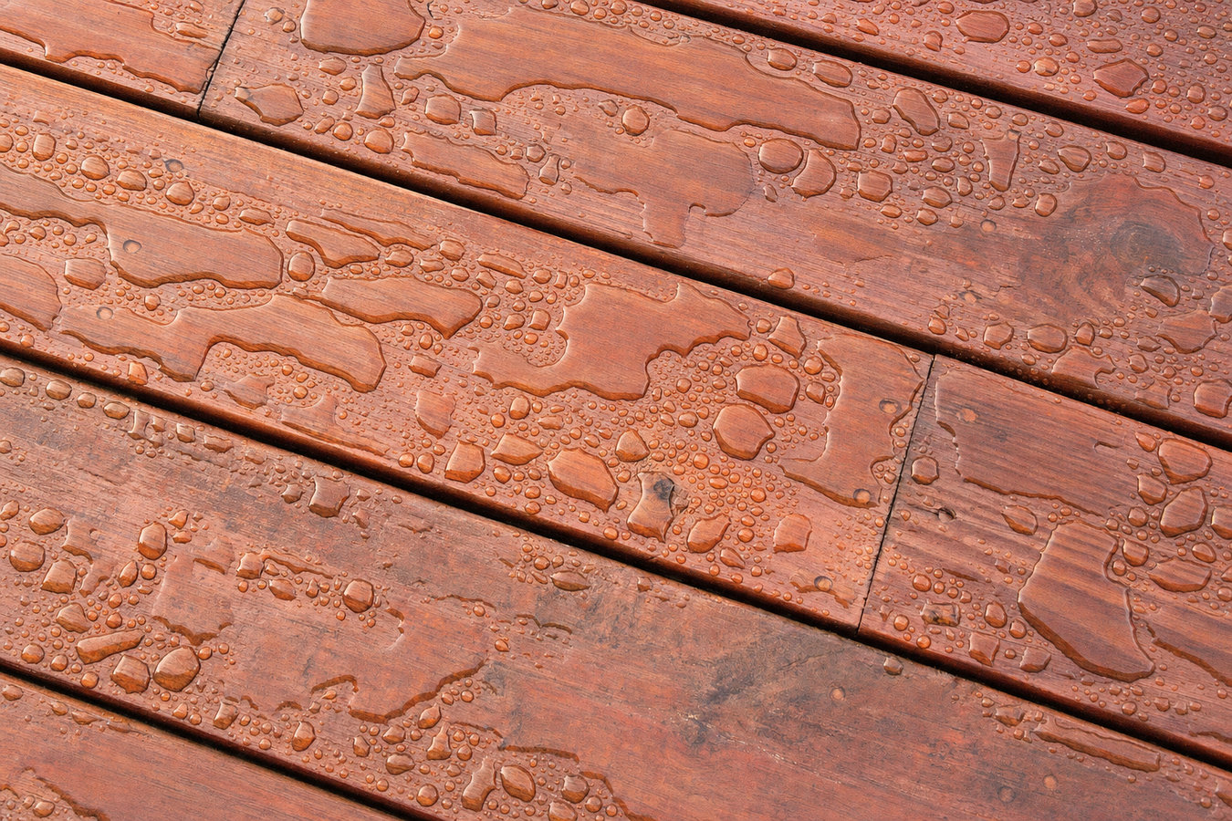 Deck staining and sealing in Syracuse, NY