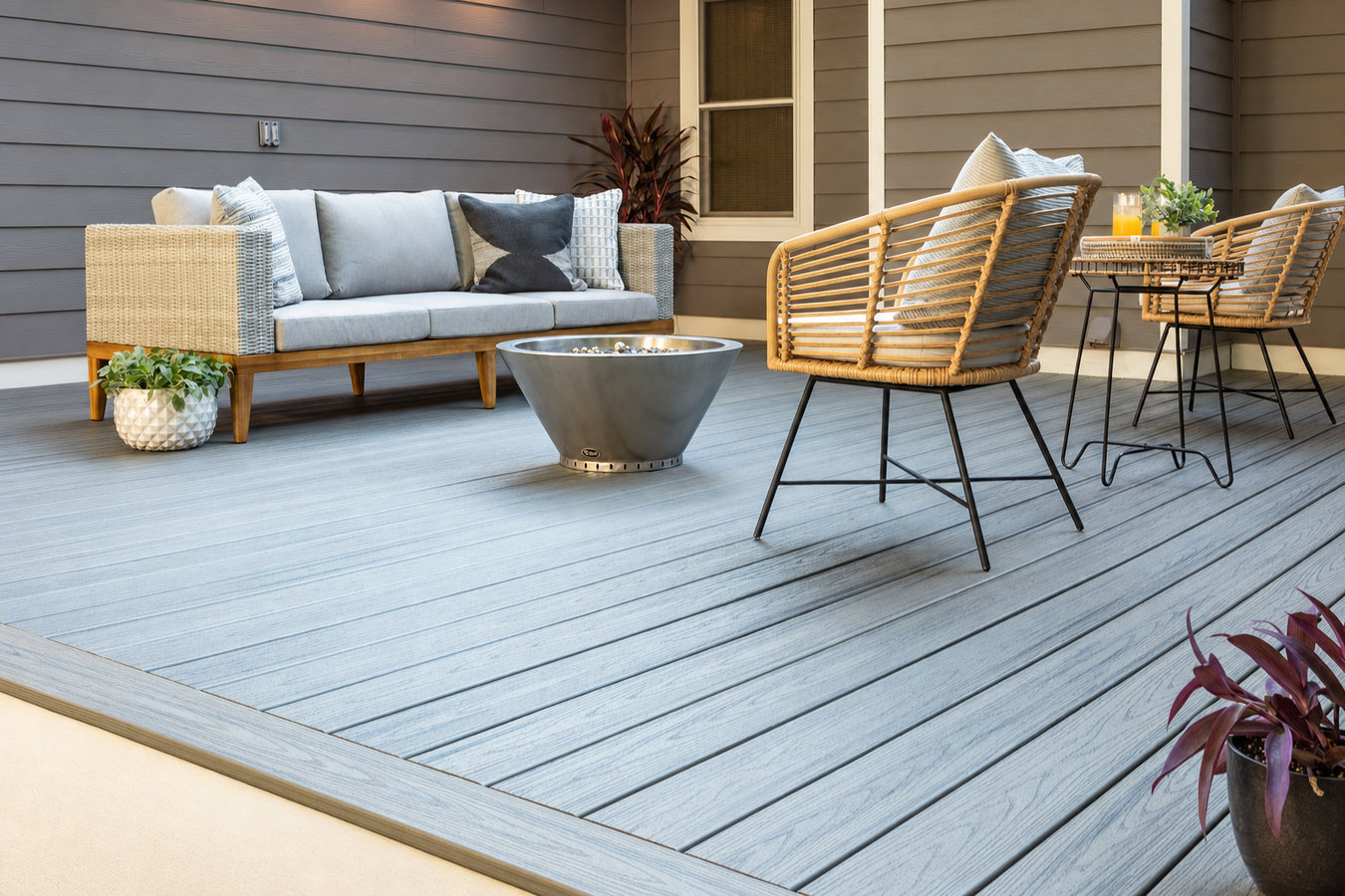Trex deck installation in Syracuse, NY